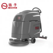 小型手推式洗地機(jī)，備受超市的喜愛